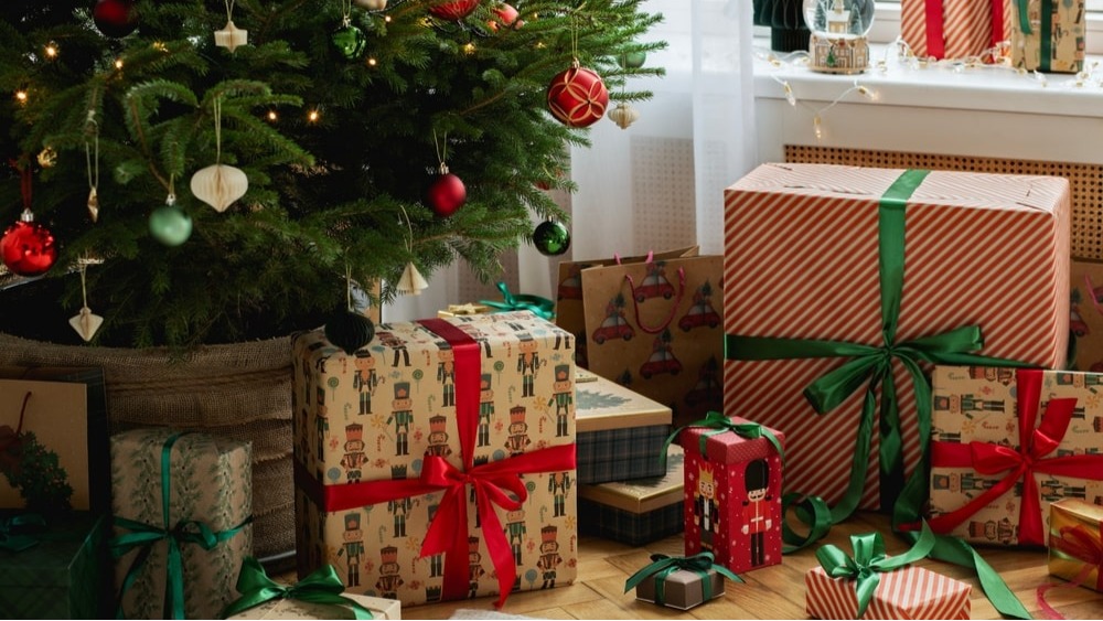 Geschenke unter dem Weihnachtsbaum